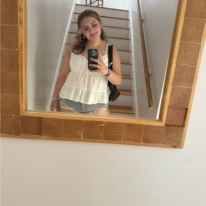 Meet your Posher, Bella